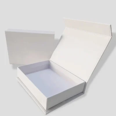 Flip Top Boxes with magnetic closure